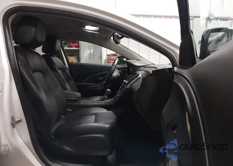 2015 Buick Lacrosse Leather z USA, uszkodzony, nr VIN 1G4GB5GR2FF196003